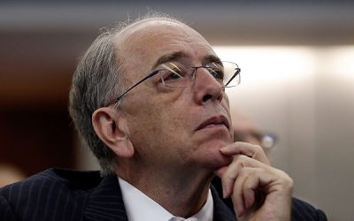Presidente da Petrobras pede demissão