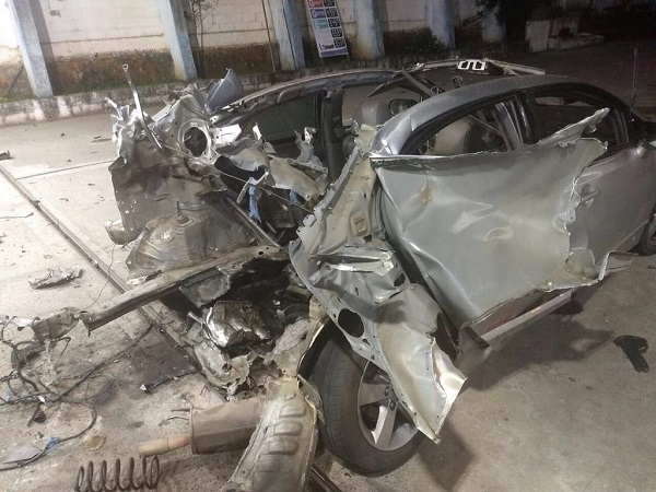 Cilindro de GNV explode no momento que carro era abastecido