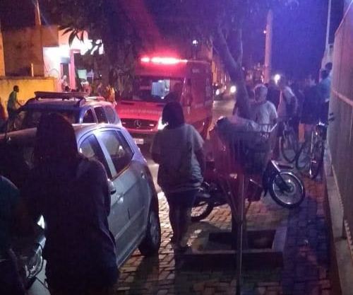 Homem alvejado com tiros na cabeça