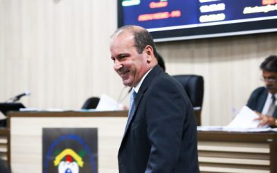 Fred Machado é eleito por unanimidade presidente da Câmara de Campos