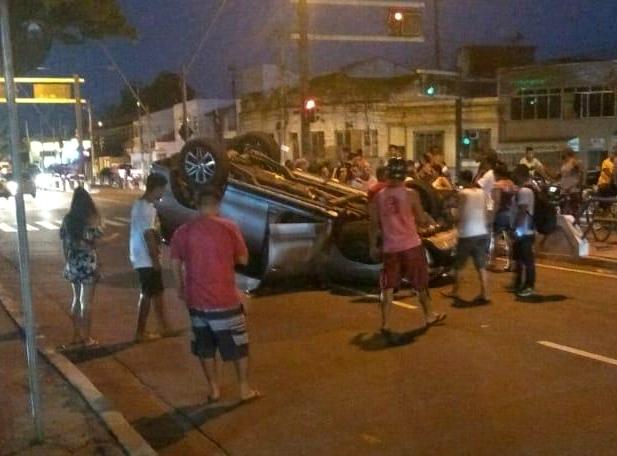 Três capotagens em um intervalo de seis horas em Campos