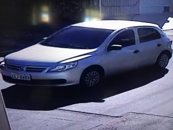 Carro utilizado em roubos em SJB é apreendido pela PM em Campos