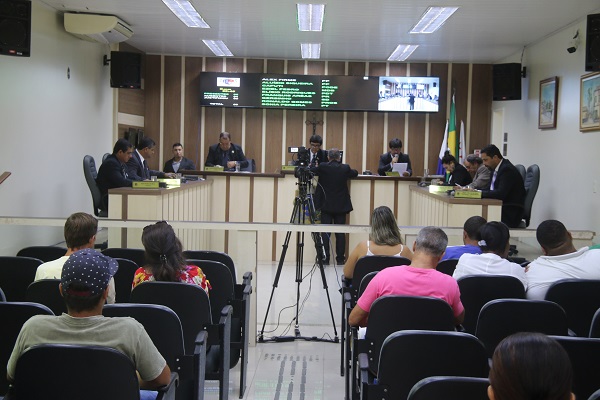 Avanço do mar, cirurgia de catarata e clínica para dependentes químicos em pauta na Câmara de SJB