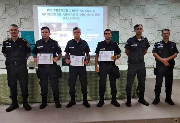 Homenagem aos PMs de SJB