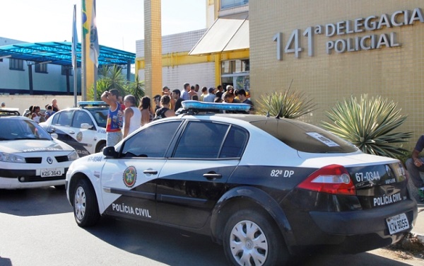 Homem é espancado até a morte com golpes de barra de ferro