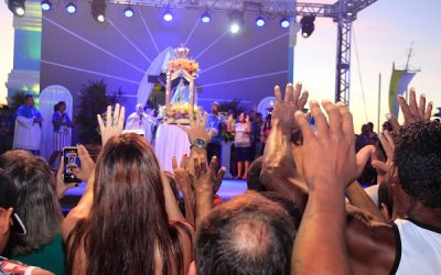 Emoção e Fé na procissão fluvial de Nossa Senhora da Penha – Veja fotos