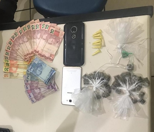 Jovens detidos e adolescente apreendido com drogas em SJB