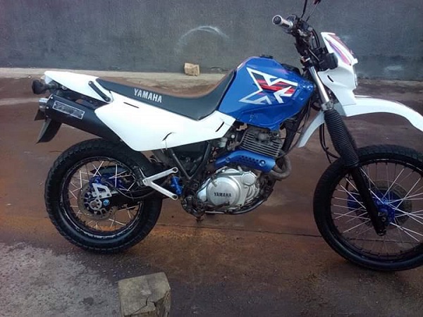 Motocicleta furtada no Centro de SJB