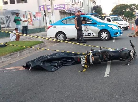 Homem morre após sofrer queda de moto