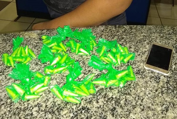 Jovens detidos com cocaína em SJB