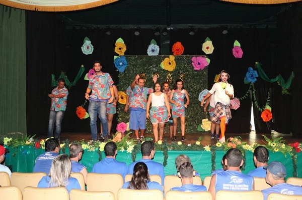 Alunos da Apae participam de Festival de Talentos