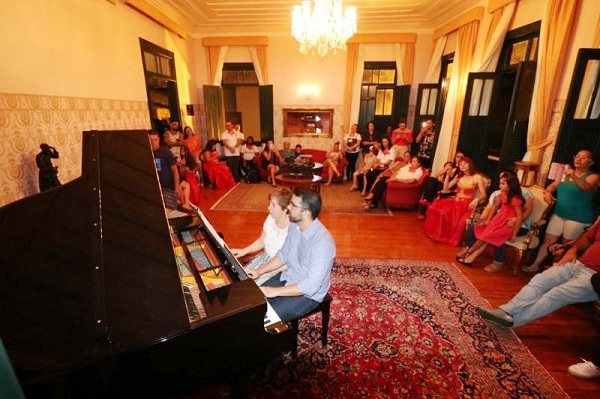 Sarau de Natal movimenta Palácio Cultural em SJB