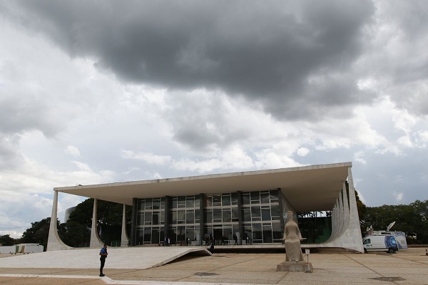 STF julgará em 2020 redistribuição de royalties