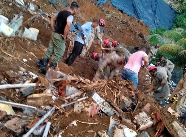 Deslizamento de barreira no Recife deixa sete mortos