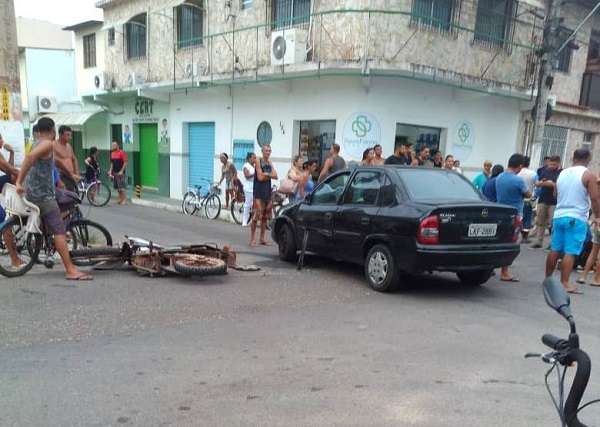 Gestante ferida em acidente no Centro de SJB