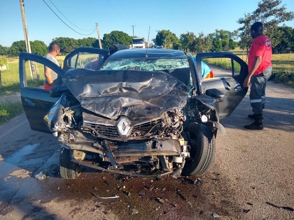 Cinco bombeiros civis feridos em acidente em SJB