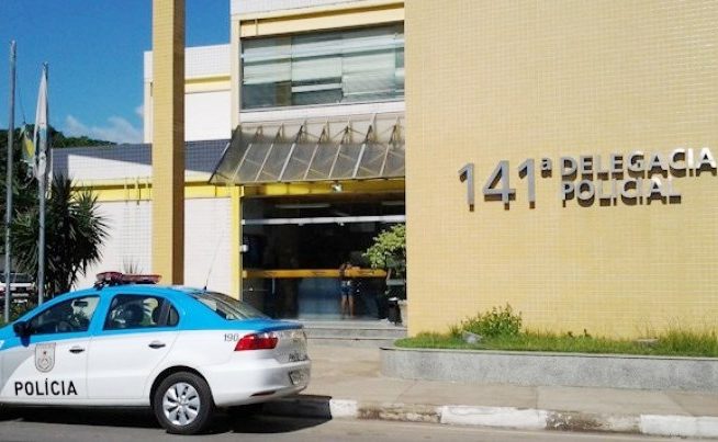 Suspeita de vender a filha de quatro meses por R$ 450 é presa em São Fidélis