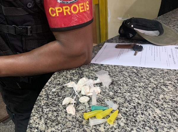 Deficiente físico é detido com cocaína pelo Proeis em Grussaí