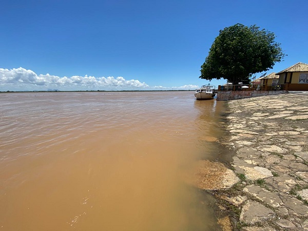 Nível do rio Paraíba do Sul volta a subir e atinge 5,80 metros em SJB