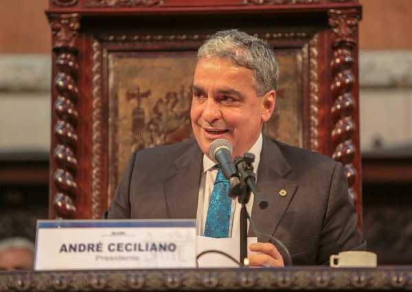 Presidente da Alerj testa positivo para coronavírus