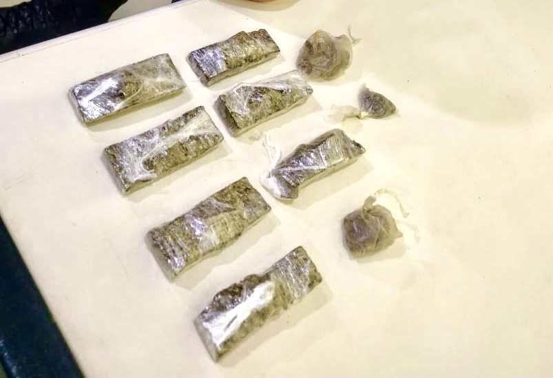 PM apreende droga em SJB