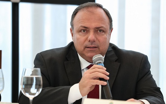 Estoques de hidroxicloroquina no país estão zerados, diz ministro