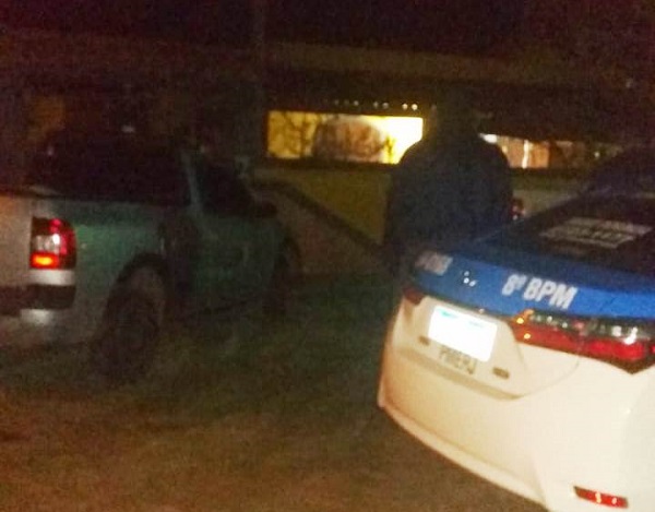 Homem invade residência em SJB, mas alarme dispara e empresa aciona viatura da PM