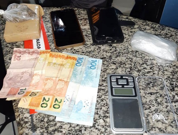 Homem preso com tablete de maconha em SFI
