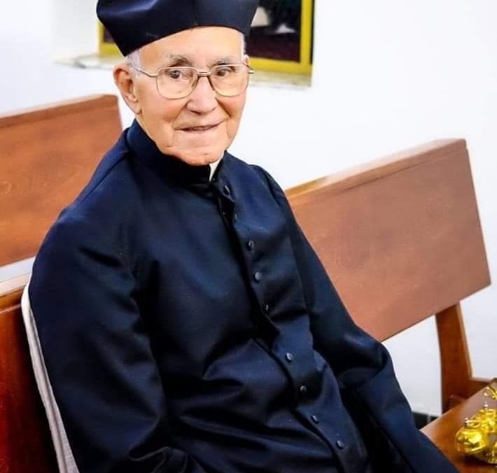 Morre o fundador do Educandário Santa Cecília de SJB