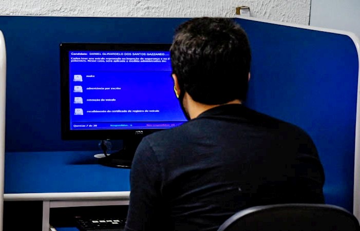 Detran-Rj disponibiliza atendimento on-line para abertura de processos
