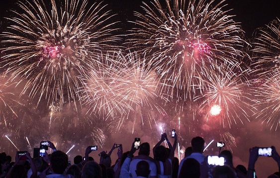 Festas de Réveillon são canceladas devido à pandemia de Covid-19