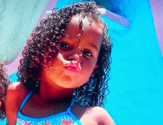 Morre no HFM criança de seis anos atacada por pit bull em Campos