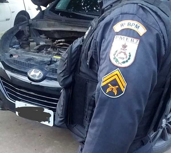 Homens detidos com carro adulterado em SJB