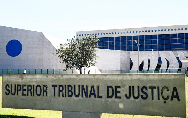 STJ autoriza mulher arrependida a retomar nome de solteira