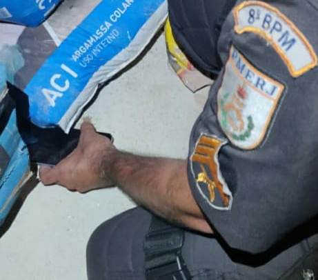 Adolescente apreendido com celular furtado em SJB