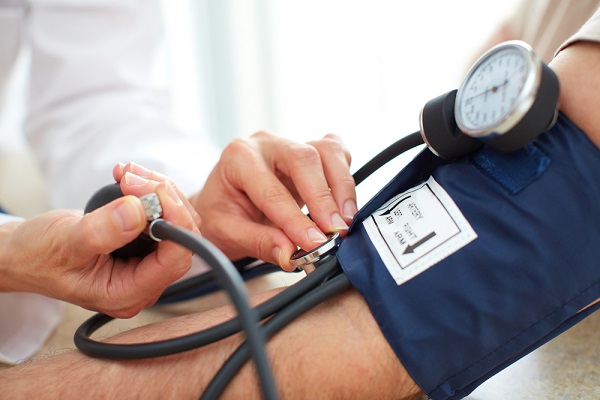 Saiba como descobrir e prevenir a hipertensão arterial