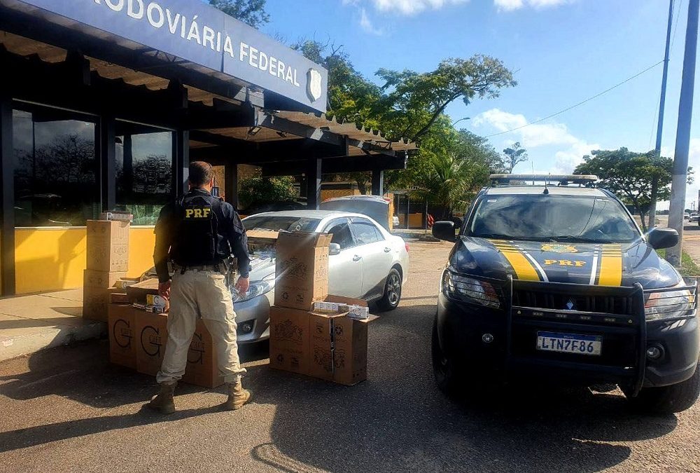 PRF apreende motorista com carga de cigarros do Paraguai em Campos