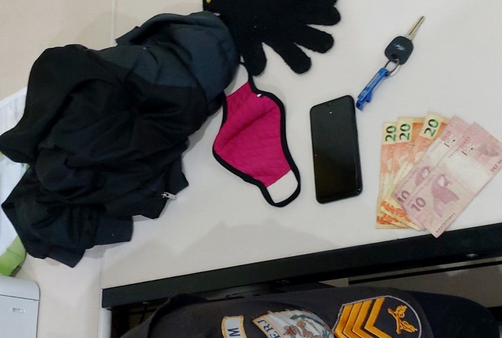 Jovens detidos após assalto a comércio de SJB