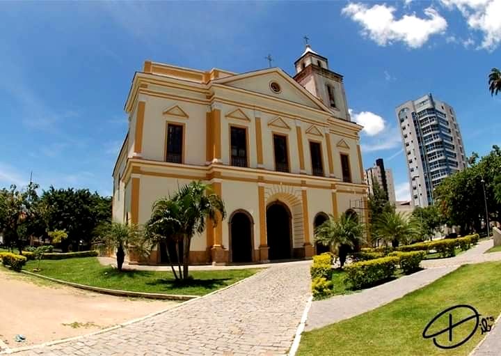 Igreja de Campos é arrombada e bandidos furtam quase R$ 8 mil