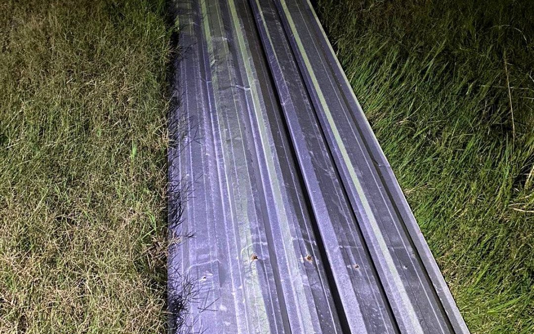 PM prende homem carregando telha furtada em Atafona