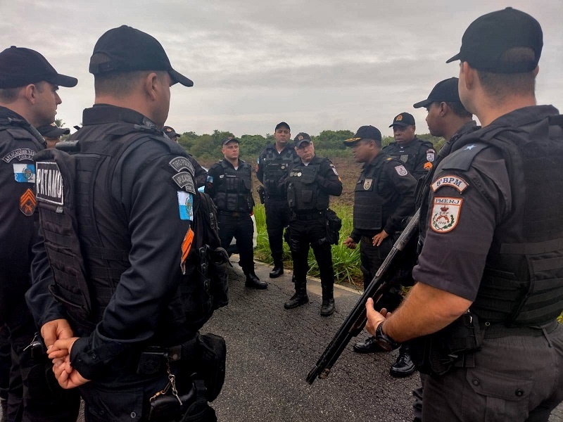 Ação de reintegração de posse em terra de SJB reúne 100 policiais militares