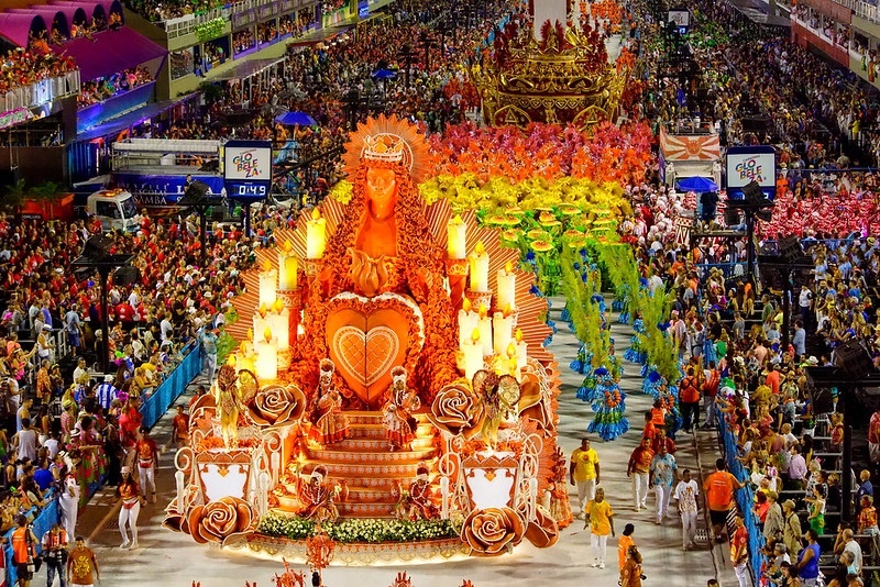 Desfile das escolas do Rio terá 18 jurados a mais no carnaval de 2026