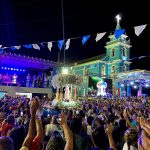 Vídeos - Procissão de Nossa Senhora da Penha atrai milhares de fiéis em Atafona