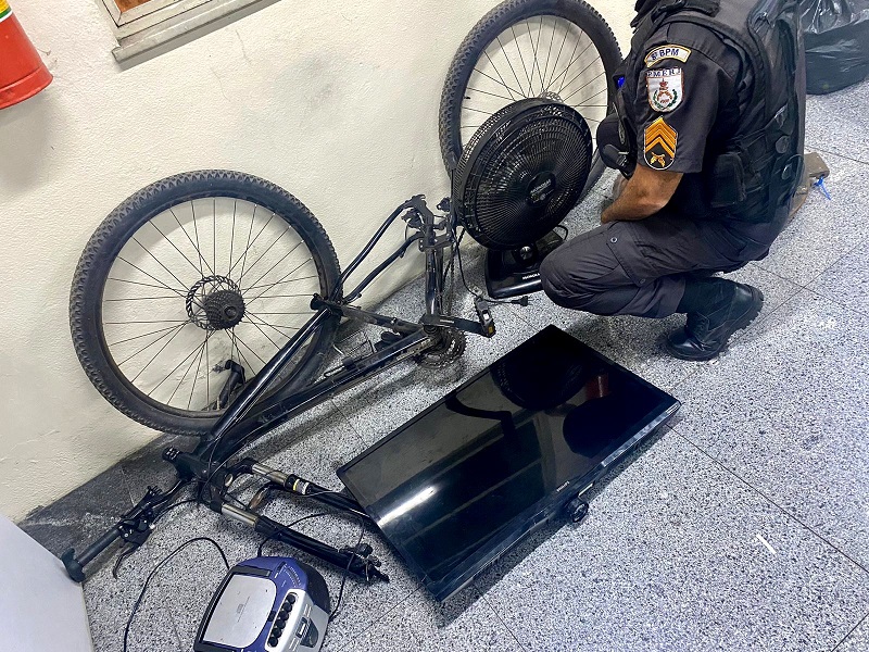 Dono de bar é preso por comprar TV furtada de comércio em SJB