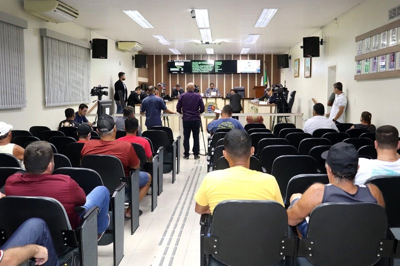 Câmara de SJB cobra solução para sanar diferença salarial de auxiliares de creche