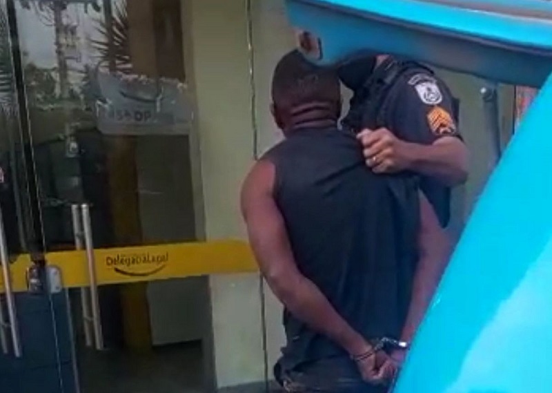 Homem preso por estuprar crianças em SJB