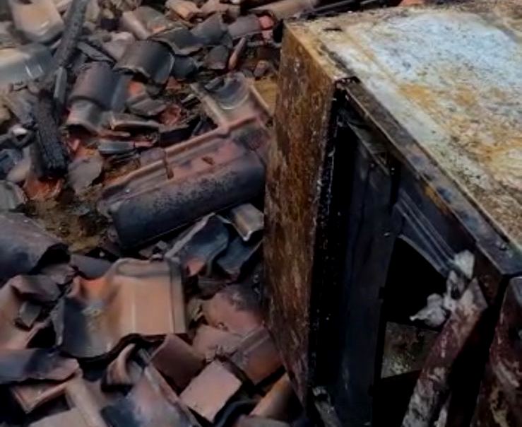 Vídeo – Incêndio destrói casa em Barcelos
