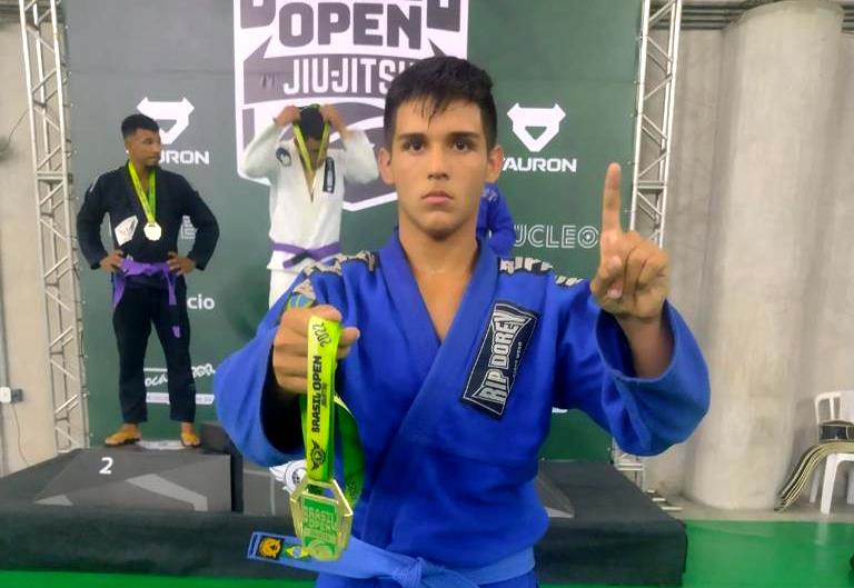Sanjoanense é campeão no Brasil Open de Jiu-Jitsu