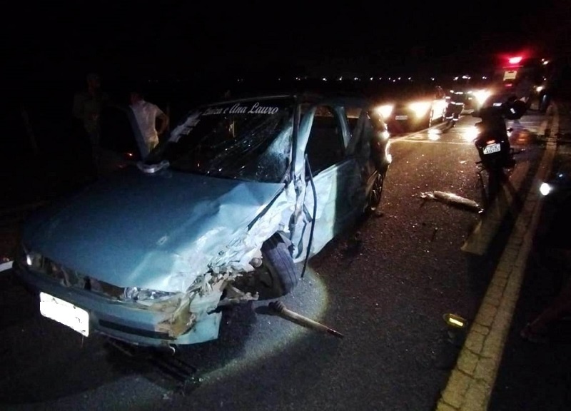 Acidente deixa casal ferido na BR 356 em SJB