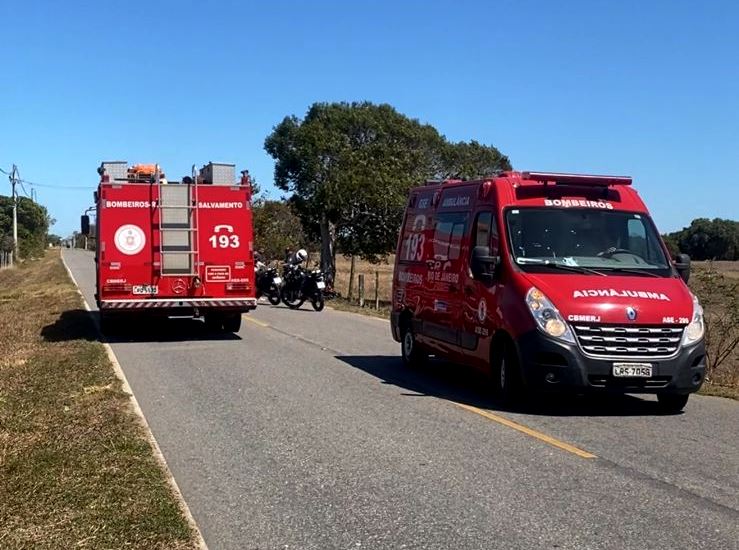 Acidente deixa dois feridos em SJB